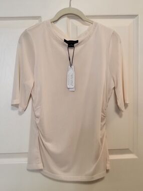 Sanctuary Flatteting Sheer Half Sleeved Women’s Top